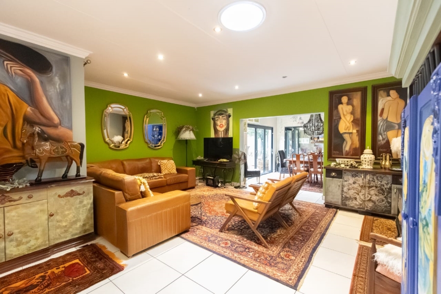 3 Bedroom Property for Sale in Safari Gardens North West